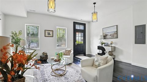 Tiny photo for 622 Grove Avenue, Petersburg, VA 23803 (MLS # 2530021)