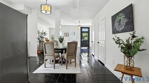 Tiny photo for 622 Grove Avenue, Petersburg, VA 23803 (MLS # 2530021)