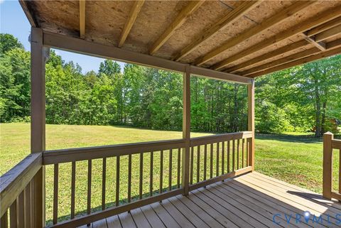 Tiny photo for 4055 Leigh Mountain Road, Green Bay, VA 23942 (MLS # 2611589)