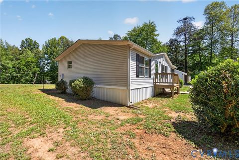 Tiny photo for 4055 Leigh Mountain Road, Green Bay, VA 23942 (MLS # 2611589)