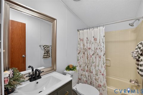 Tiny photo for 4055 Leigh Mountain Road, Green Bay, VA 23942 (MLS # 2611589)