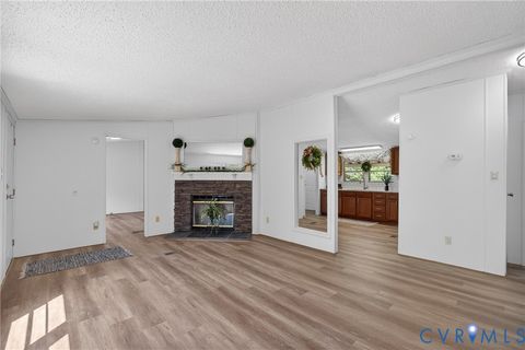 Tiny photo for 4055 Leigh Mountain Road, Green Bay, VA 23942 (MLS # 2611589)