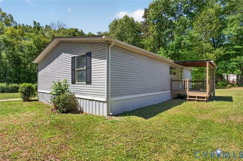 Tiny photo for 4055 Leigh Mountain Road, Green Bay, VA 23942 (MLS # 2611589)