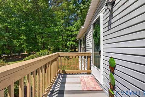 Tiny photo for 4055 Leigh Mountain Road, Green Bay, VA 23942 (MLS # 2611589)