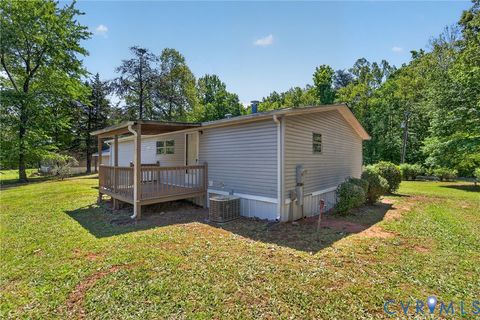 Tiny photo for 4055 Leigh Mountain Road, Green Bay, VA 23942 (MLS # 2611589)
