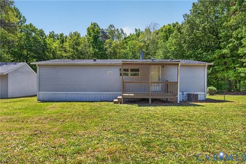Tiny photo for 4055 Leigh Mountain Road, Green Bay, VA 23942 (MLS # 2611589)