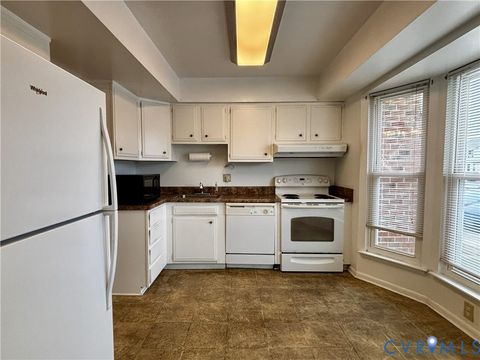 Tiny photo for 3860 Governors Way, Virginia Beach, VA 23452 (MLS # 2600448)