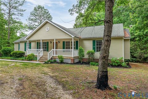 Photo of 17200 Jolly Road, Disputanta, VA 23842 (MLS # 2612856)