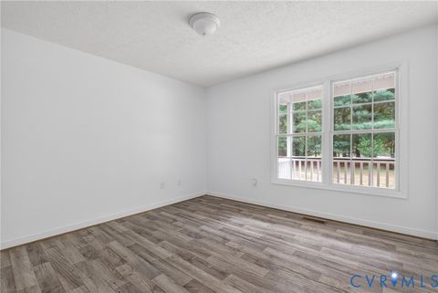 Tiny photo for 17200 Jolly Road, Disputanta, VA 23842 (MLS # 2612856)