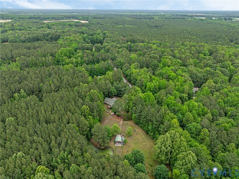 Tiny photo for 17200 Jolly Road, Disputanta, VA 23842 (MLS # 2612856)