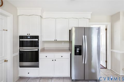 Tiny photo for 540 West Main Street, Wakefield, VA 23883 (MLS # 2616472)