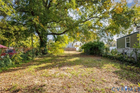 Tiny photo for 2112 Dinwiddie Avenue, Richmond, VA 23224 (MLS # 2628356)