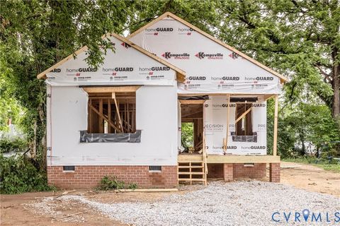 Photo of 211 S 12th Avenue, Hopewell, VA 23860 (MLS # 2613985)