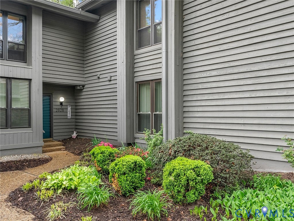 2828 Woodbridge Crossing Court