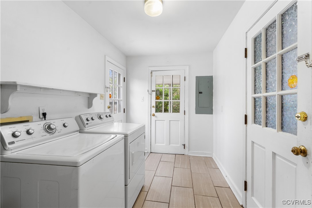 Richmond, Virginia 23225, United States, 3 Bedrooms Bedrooms, ,2 BathroomsBathrooms,Residential,Pending,89366