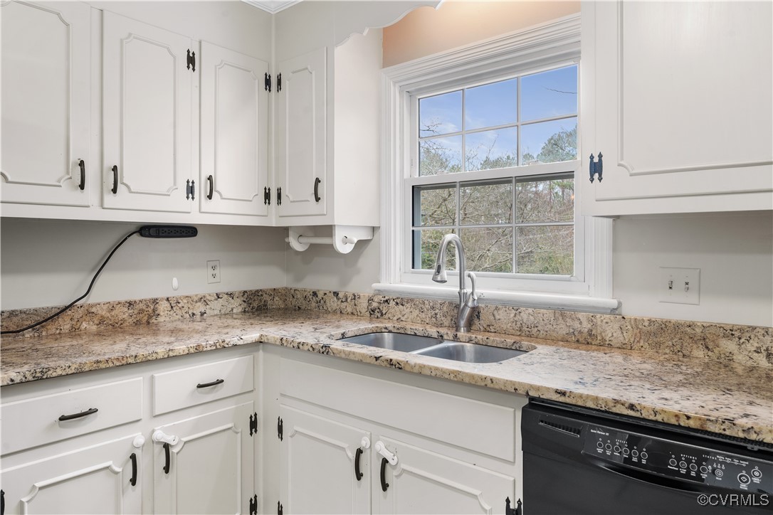 Richmond, Virginia 23225, United States, 3 Bedrooms Bedrooms, ,2 BathroomsBathrooms,Residential,Pending,89366