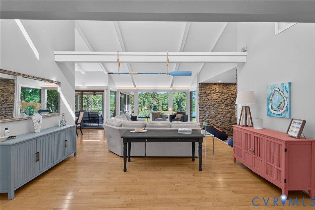 1112 Bennett Farm Road