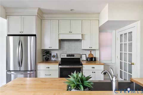 Tiny photo for 3426 Hanover Avenue, Richmond, VA 23221 (MLS # 2608785)