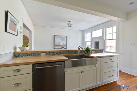 Tiny photo for 3426 Hanover Avenue, Richmond, VA 23221 (MLS # 2608785)