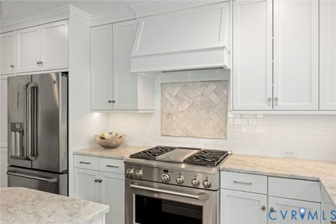 Tiny photo for 17 Bridgeway Road, Richmond, VA 23226 (MLS # 2616789)