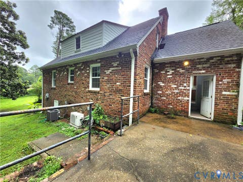 Tiny photo for 6706 Jahnke Road, Richmond, VA 23225 (MLS # 2621620)