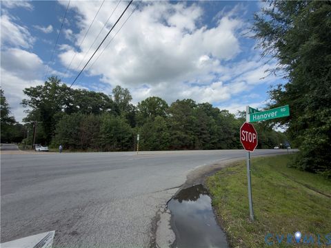 Tiny photo for 610 N Airport Drive, Highland Springs, VA 23075 (MLS # 2612815)