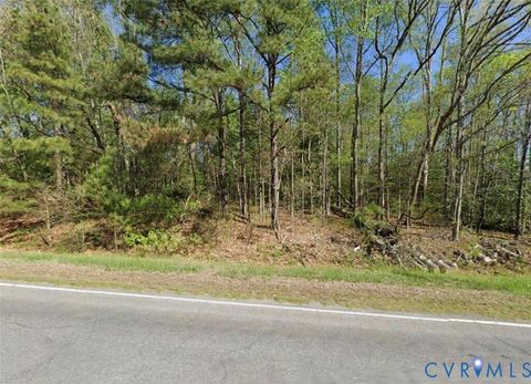 Photo of 610 N Airport Drive, Highland Springs, VA 23075 (MLS # 2612815)