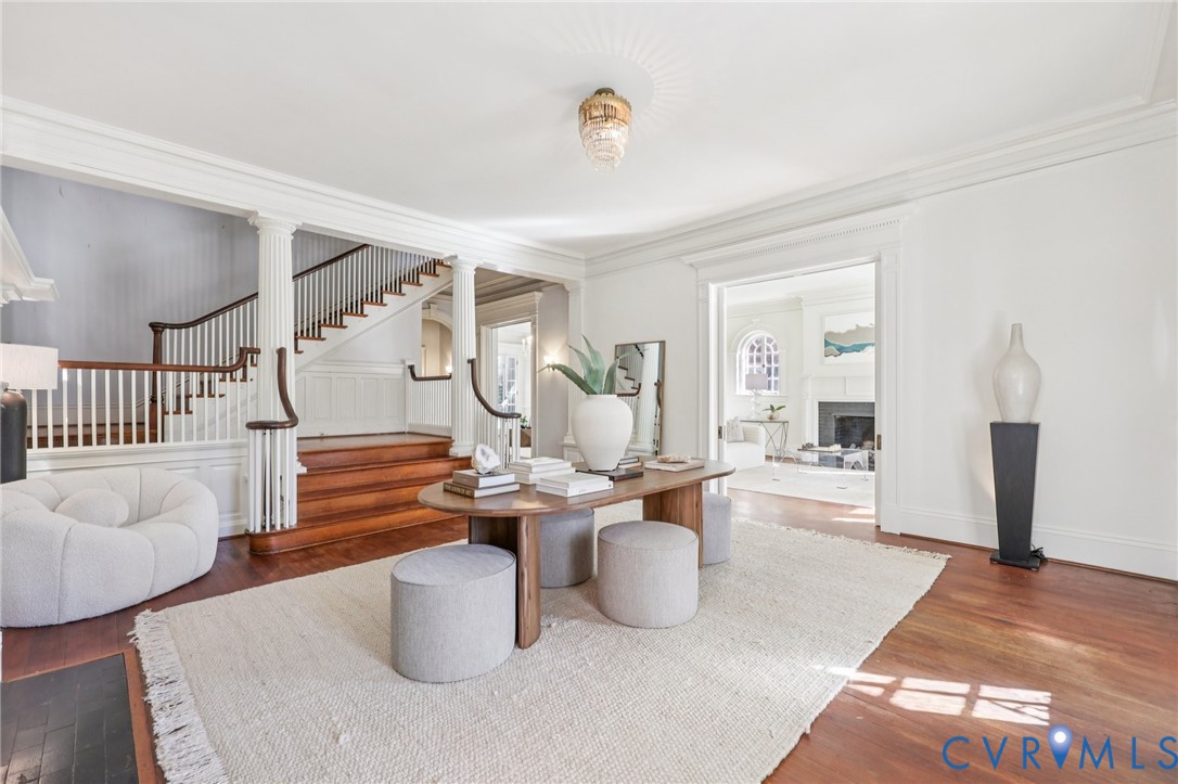 2338 Monument Avenue