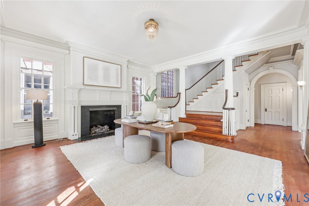 2338 Monument Avenue