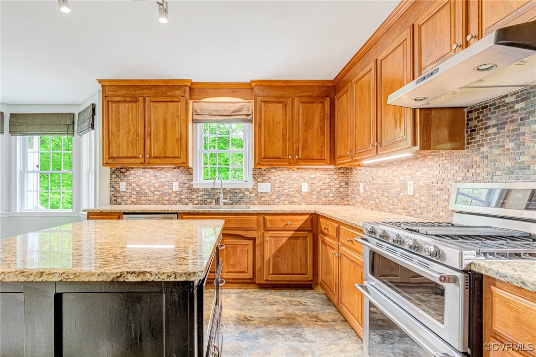 3937 Olde Links Court