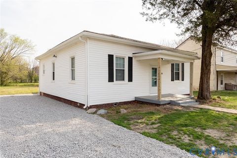 Photo of 9800 Golf Course Drive, Disputanta, VA 23842 (MLS # 2607775)