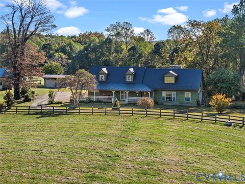 Photo of 1024 Back Mountain Road, Dillwyn, VA 23936 (MLS # 2613186)