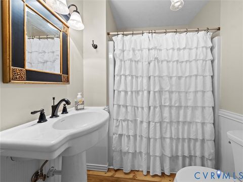 Tiny photo for 1024 Back Mountain Road, Dillwyn, VA 23936 (MLS # 2613186)