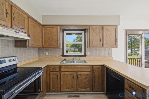 Tiny photo for 6404 Meterie Court, Chesterfield, VA 23832 (MLS # 2624349)