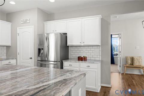 Tiny photo for 16829 Thornapple Run, Moseley, VA 23120 (MLS # 2613597)