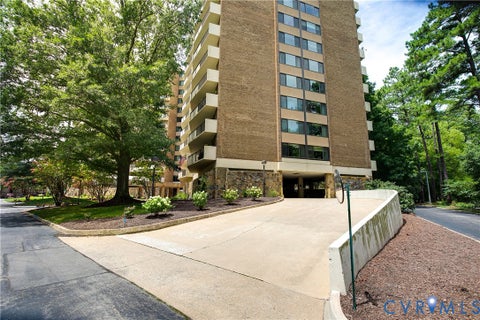 Tiny photo for 2956 Hathaway Road #U607, Richmond, VA 23225 (MLS # 2619280)