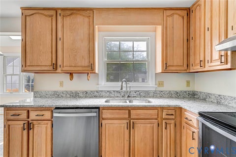 Tiny photo for 9160 Graff Court, Mechanicsville, VA 23116 (MLS # 2617290)