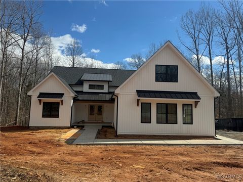 2280 Hensley Road Mineral VA 23117