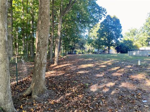 A home in Amelia Courthouse