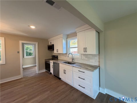 Tiny photo for 1507 Pollock Street, Richmond, VA 23222 (MLS # 2629071)
