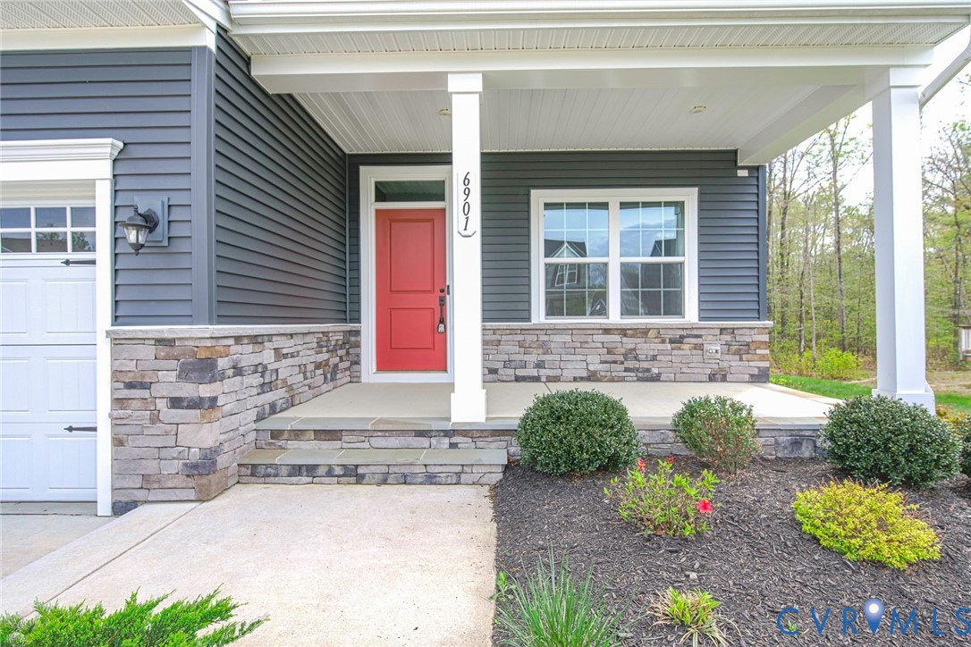 6901 Crosswinds Drive