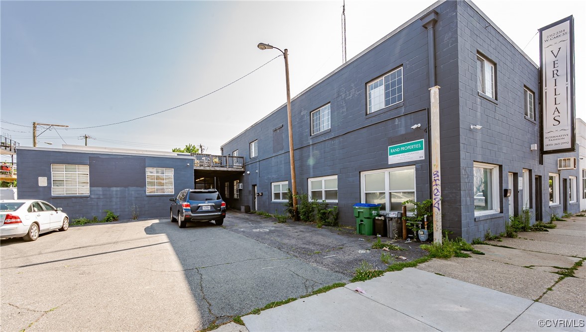 2312 W Cary Street