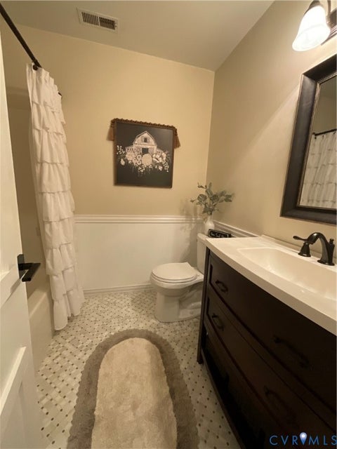 Tiny photo for 12949 Jefferson Highway, Bumpass, VA 23024 (MLS # 2626531)