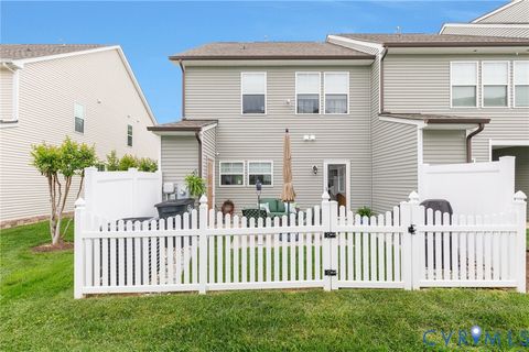 Tiny photo for 8039 Ellendale Drive #8039, Mechanicsville, VA 23116 (MLS # 2610932)