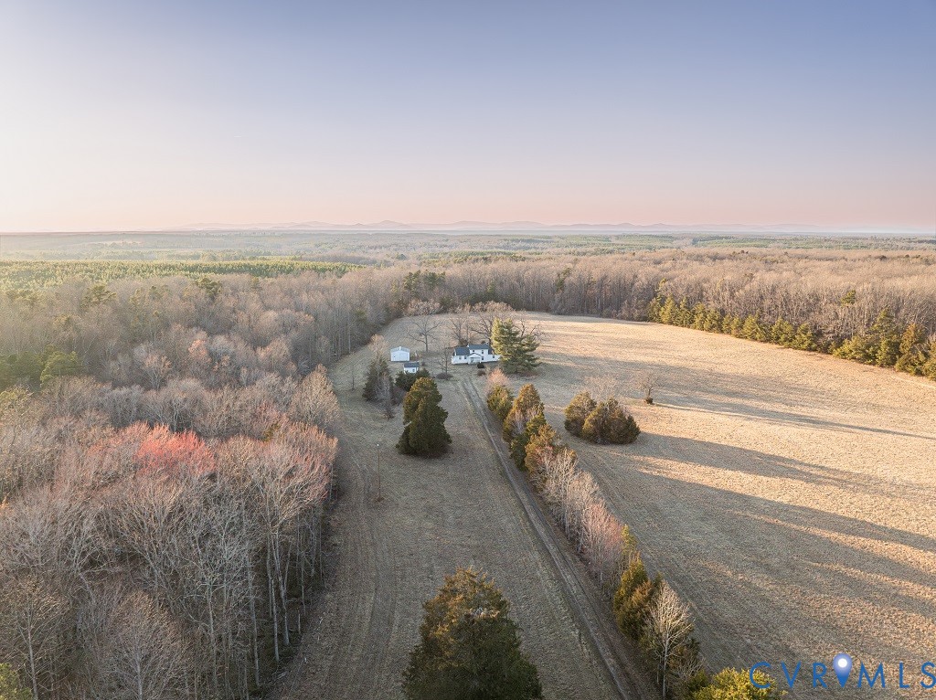 25805 N James Madison Highway, New Canton, VA, 23123