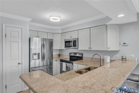 Tiny photo for 2527 Bridge Side Place, Virginia Beach, VA 23455 (MLS # 2627924)