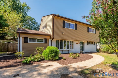 Photo of 1218 Condover Road, Henrico, VA 23229 (MLS # 2625643)