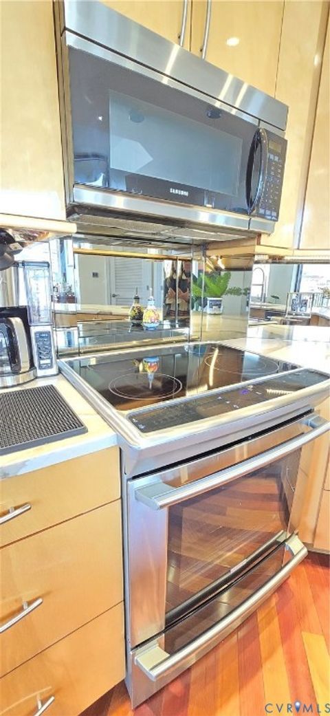 Tiny photo for 1101 Haxall Point Pt #815, Richmond, VA 23219 (MLS # 2608430)