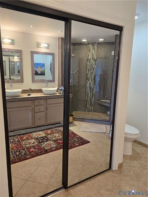 Tiny photo for 1101 Haxall Point Pt #815, Richmond, VA 23219 (MLS # 2608430)