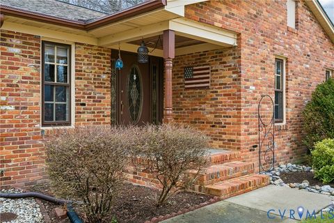 Tiny photo for 504 Meadowfield Road, Yorktown, VA 23692 (MLS # 2605248)